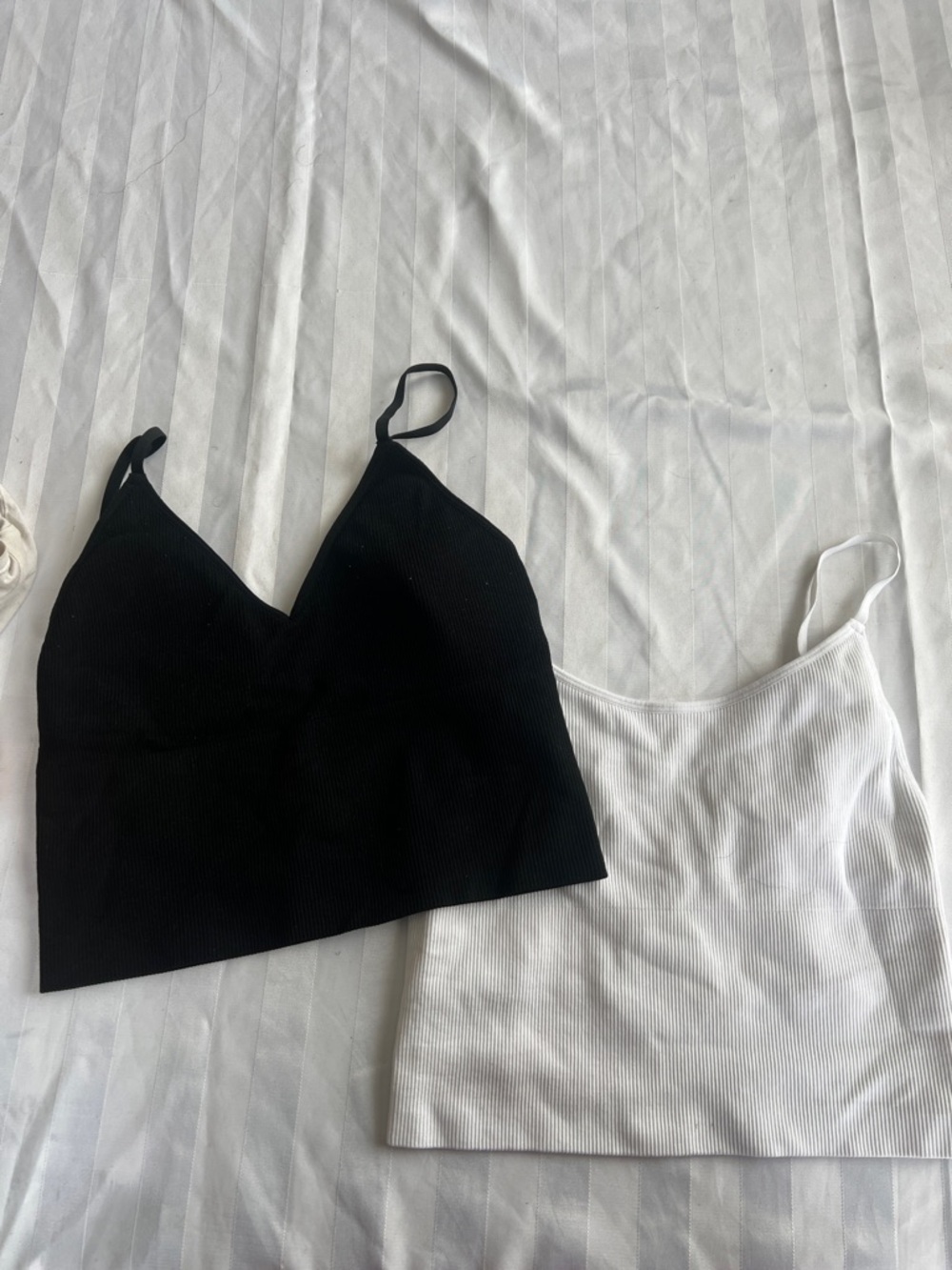 Set of Ribbed Cami Tank Tops - Black & White